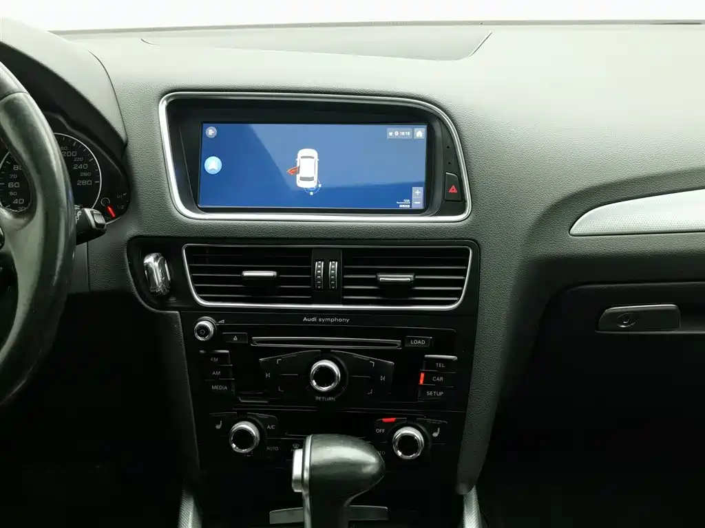 Audi Q5 2015 — фото 12