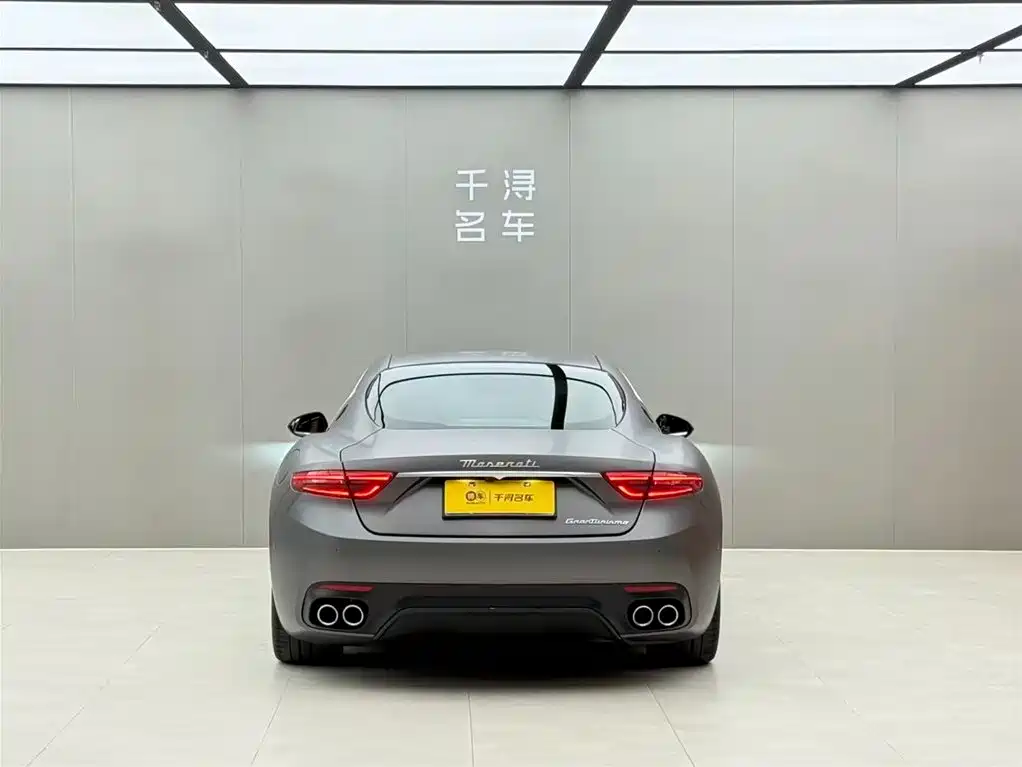 Maserati GranTurismo 2024 — фото 16