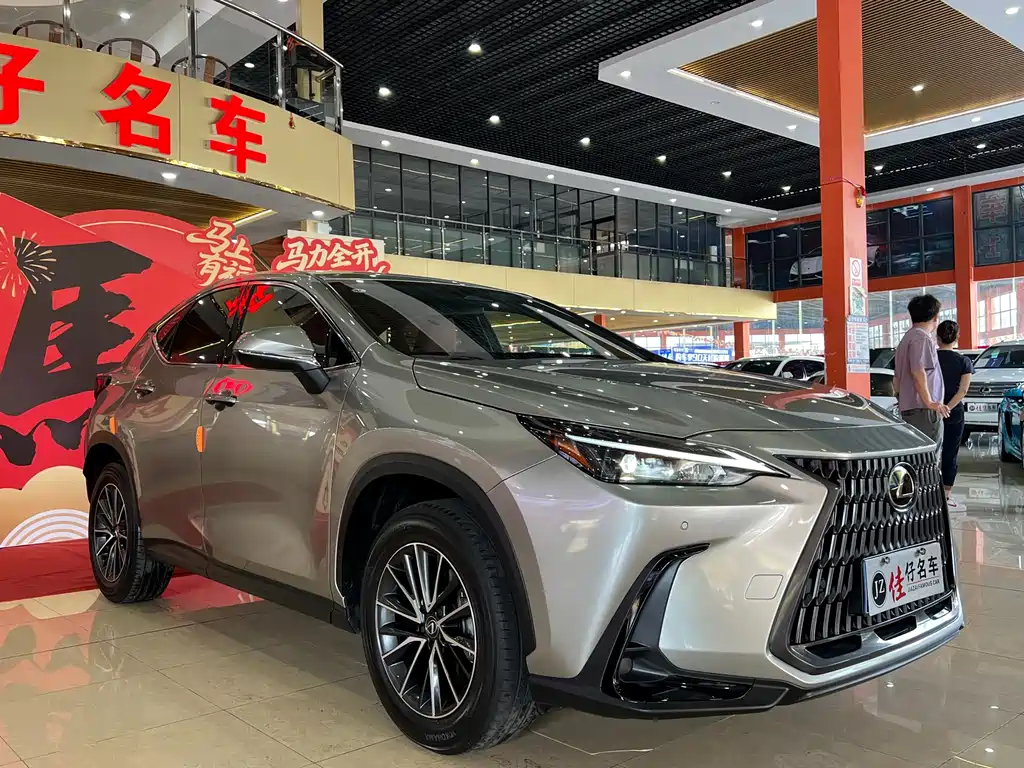 Lexus NX 2023 — фото 3