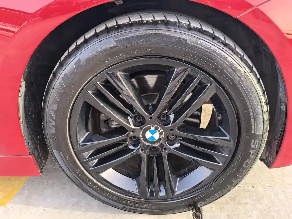 BMW 3 Series 2017 — фото 10
