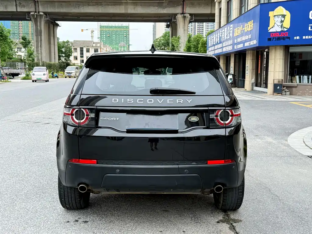 Land Rover Discovery Sport 2019 — фото 8