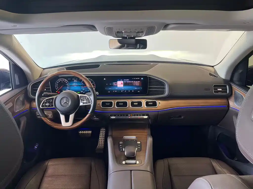 Mercedes-Benz GLS 2021