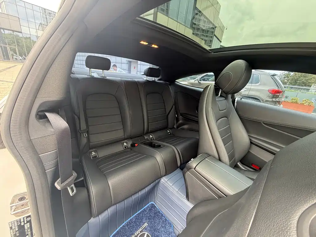 Mercedes-Benz C-Class 2020 — фото 23