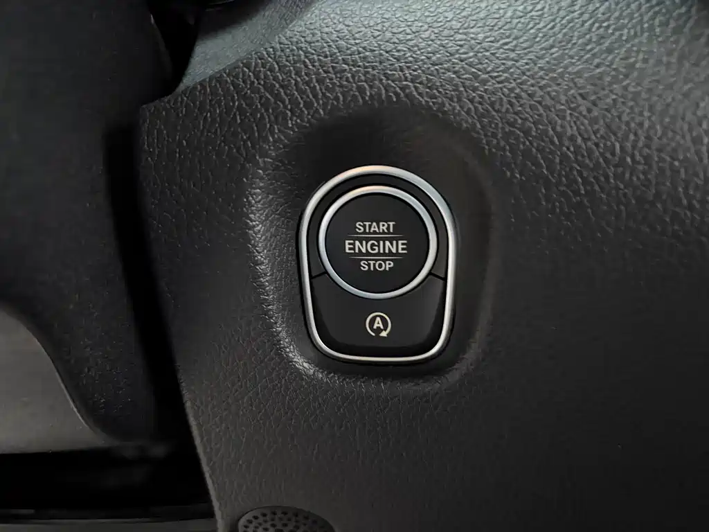 Mercedes-Benz Vito 2025 — фото 15