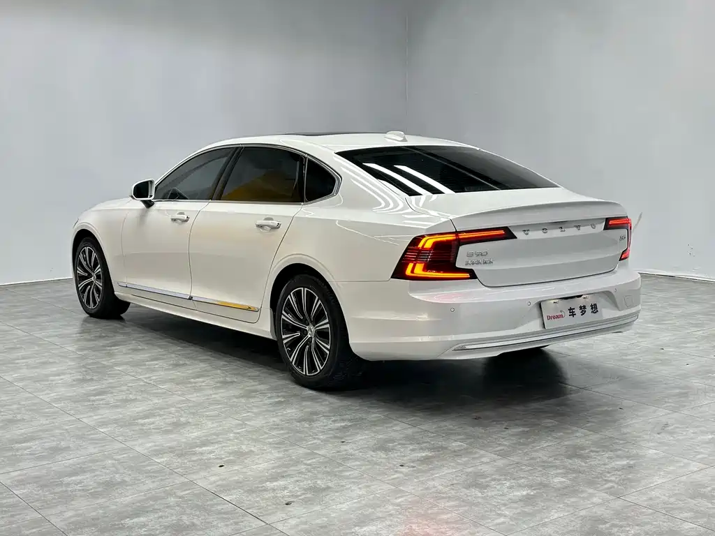 Volvo S90 2021 — фото 6