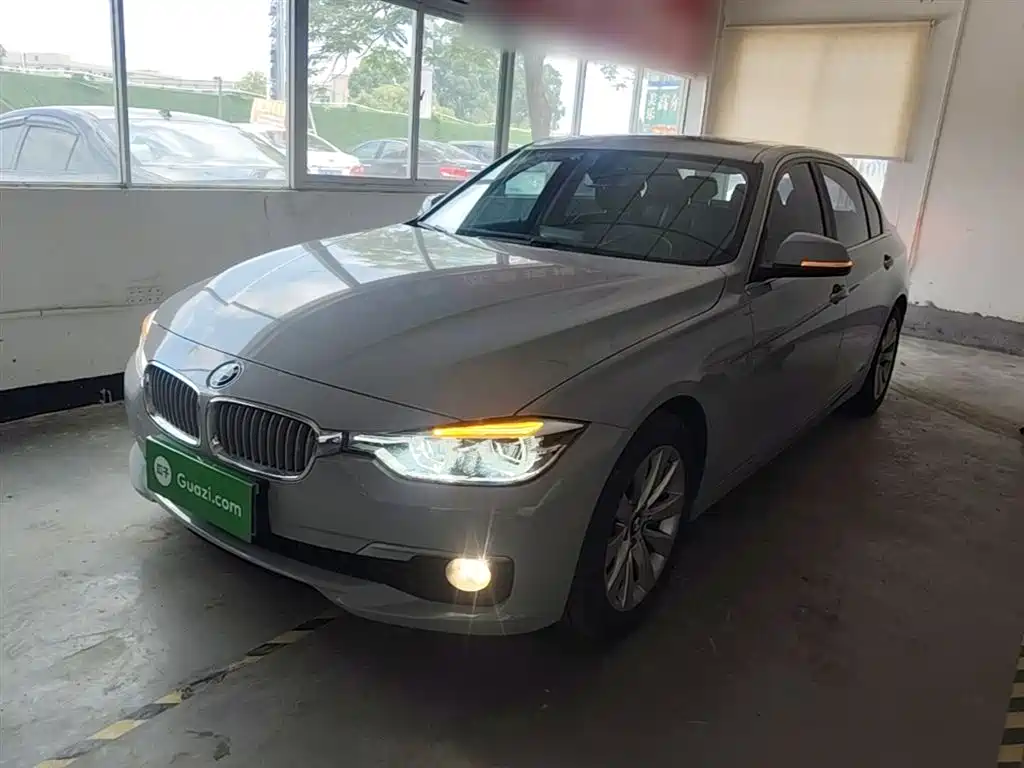 BMW 3 Series 2016 — фото 1