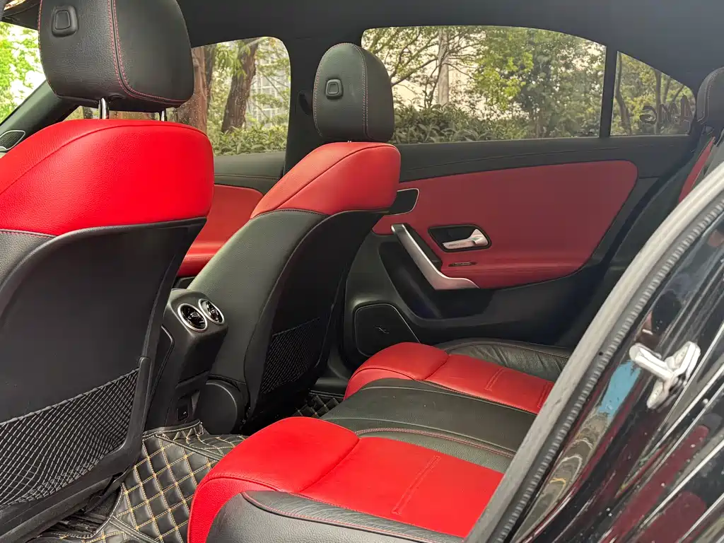 Mercedes-Benz A-Class AMG 2023 — фото 12
