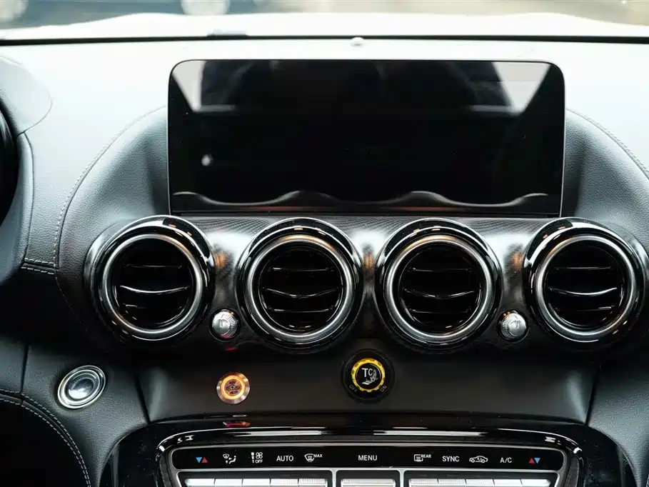 Mercedes-Benz AMG GT 2020 — фото 27