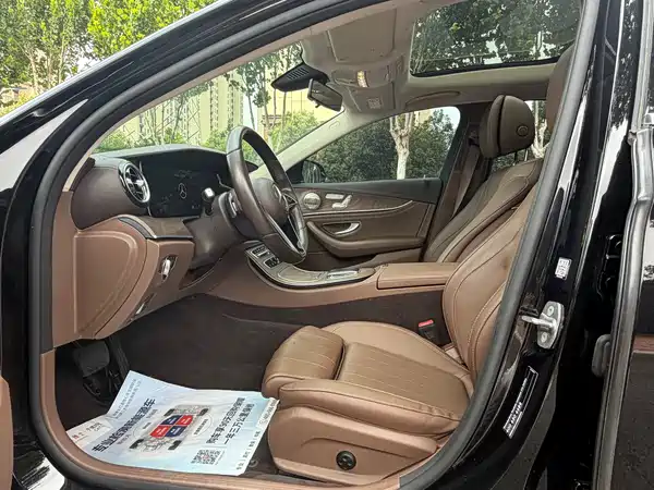Mercedes-Benz E-Class 2023