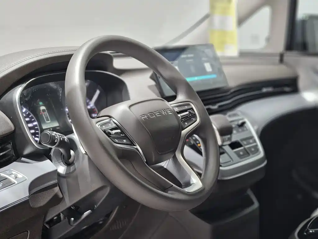 Roewe iMAX8 — фото 8
