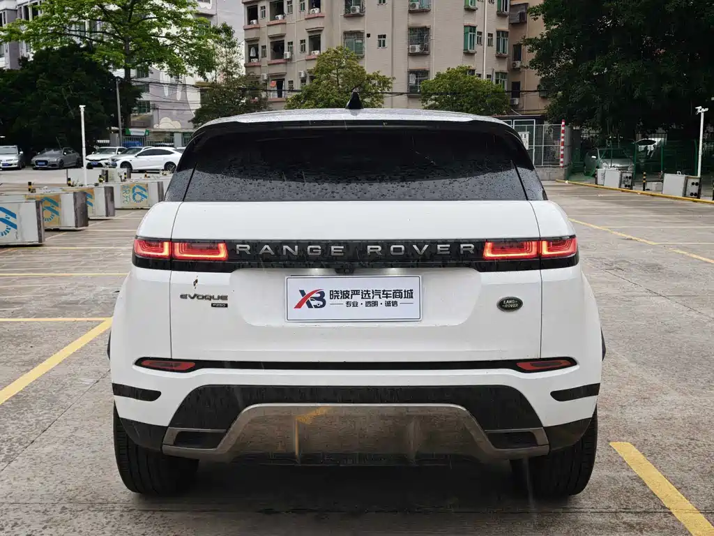 Land Rover Evoque 2024 — фото 9