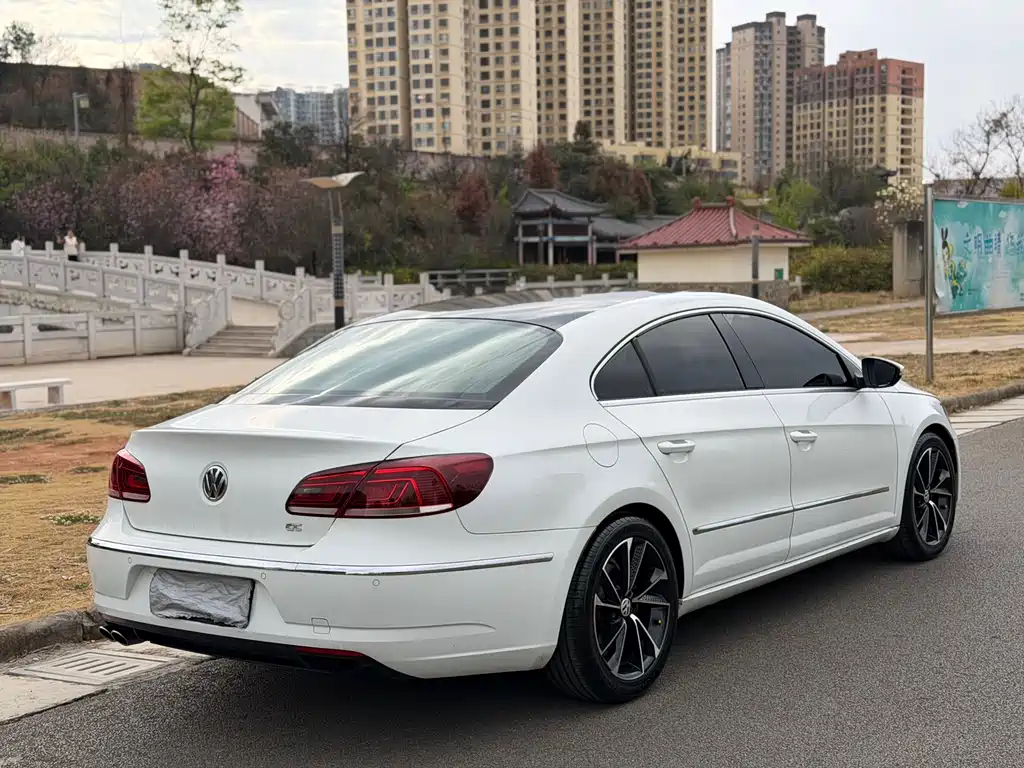 Volkswagen CC 2015 — фото 4