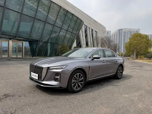 Hongqi H5 PHEV 2025