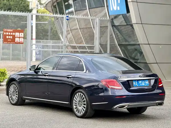 Mercedes-Benz E-Class 2020