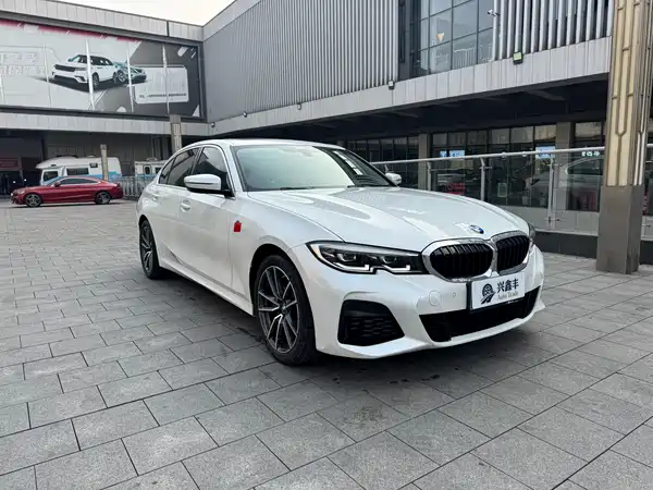 BMW 3 Series 2022