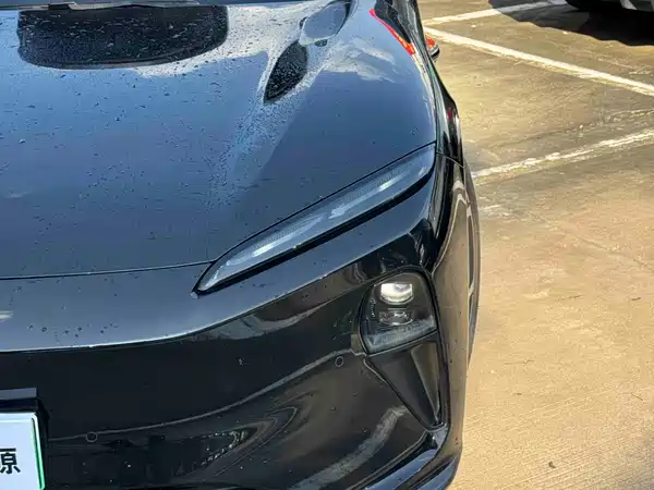NIO ET5T 2024