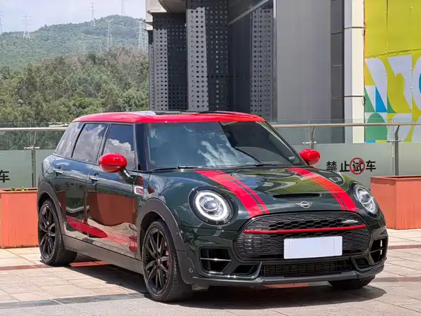MINI JCW CLUBMAN 2021