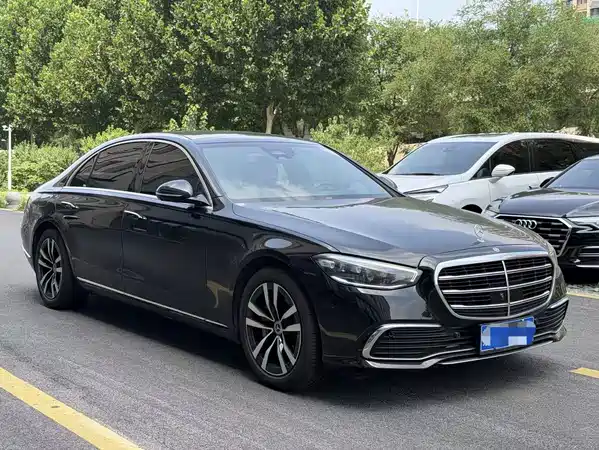 Mercedes-Benz S-Class 2022