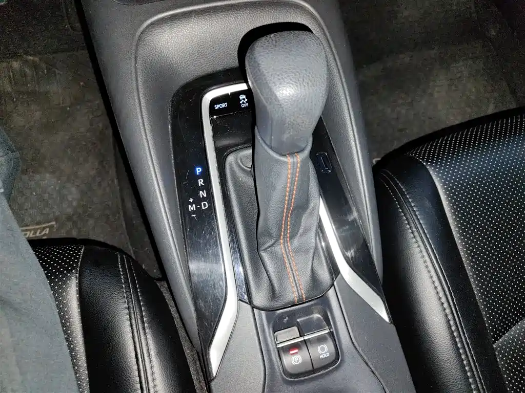Toyota Corolla 2022 — фото 14