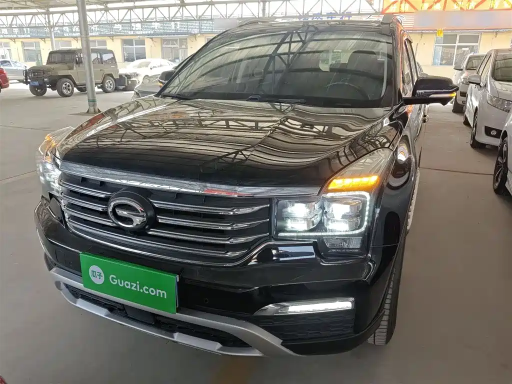 GAC Motor Trumpchi GS8 2018 — фото 3