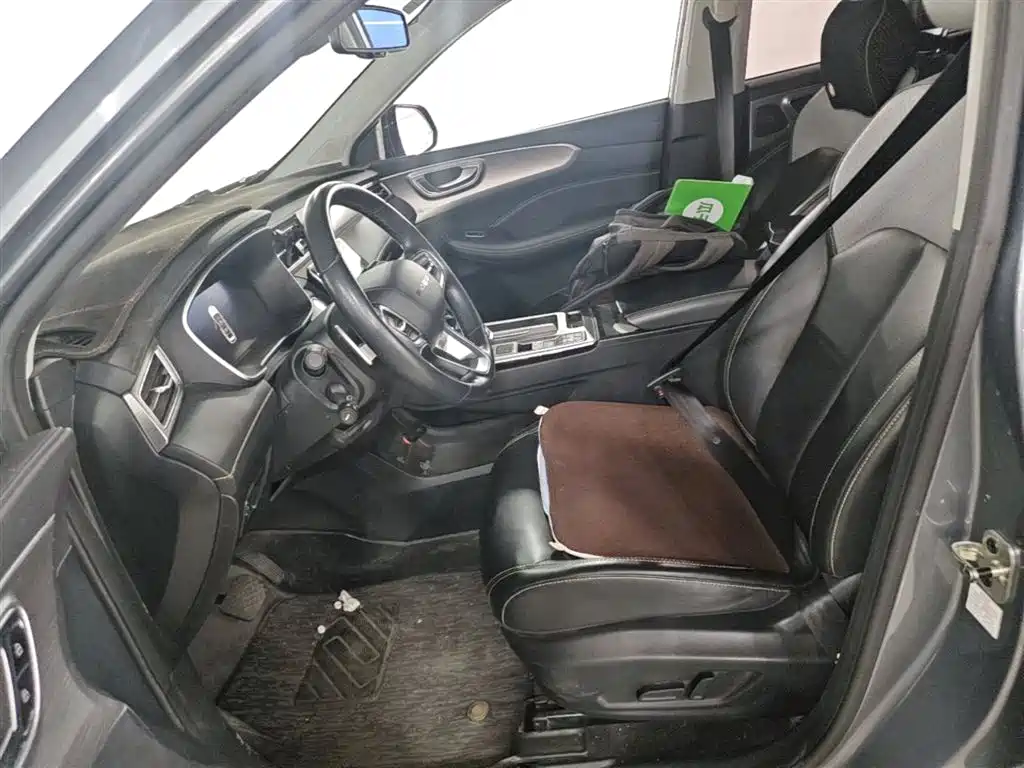 Roewe RX5 New Energy 2021 — фото 15