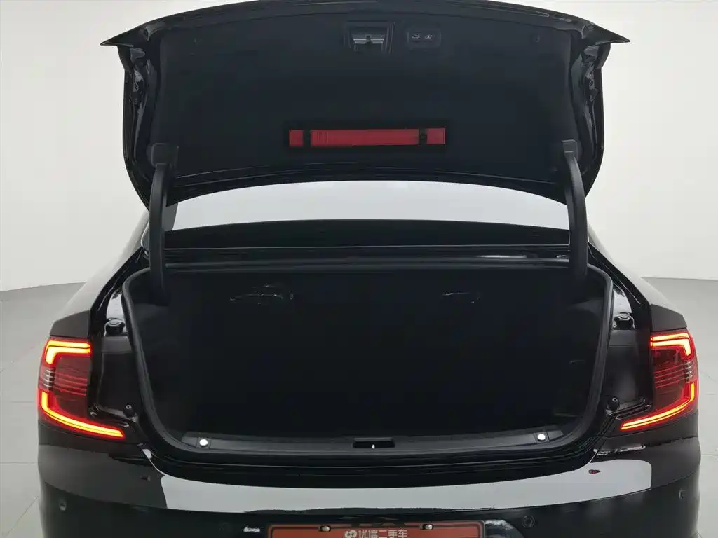 Volvo S90 PHEV 2024 — фото 16