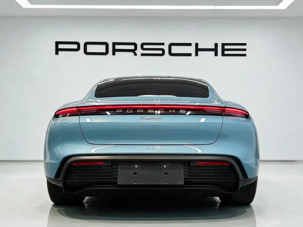 Porsche Taycan 2021 — фото 5