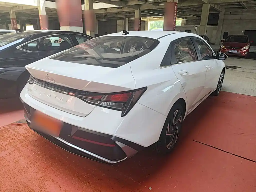Hyundai Elantra 2026