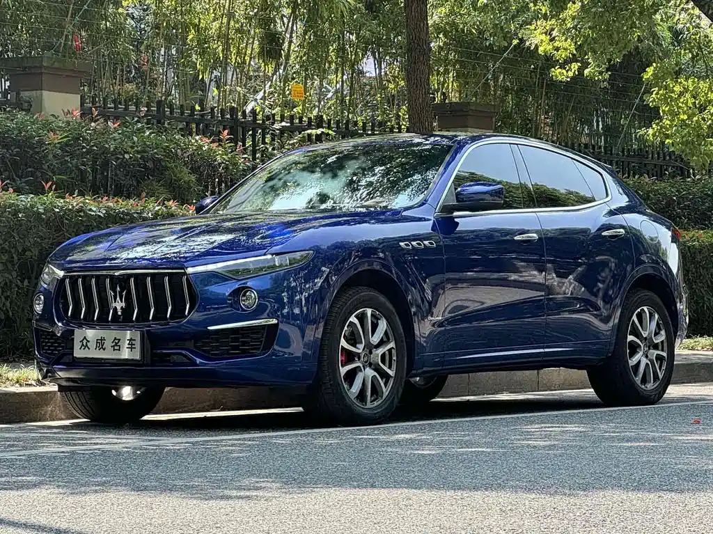 Maserati Levante 2019 — фото 1
