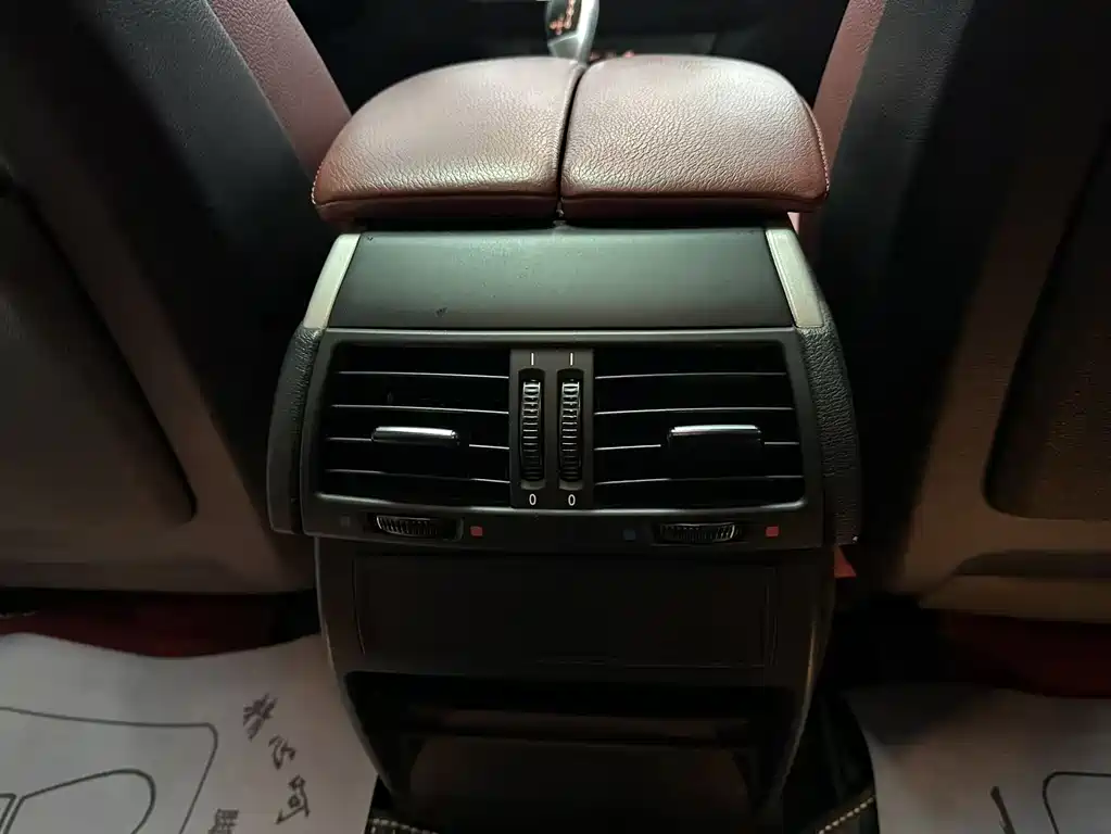 BMW X6 2015 — фото 13