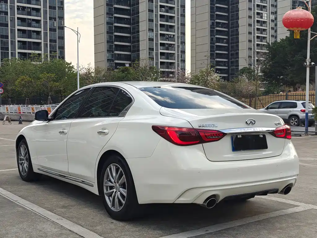 Infiniti Q50L 2023 — фото 15