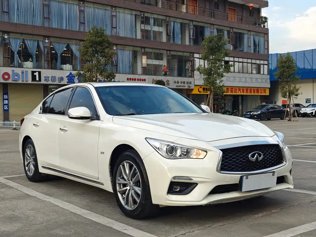 Infiniti Q50L 2023 — фото 3