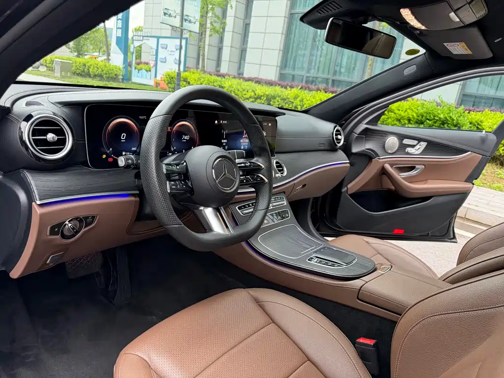 Mercedes-Benz E-Class 2021 — фото 10