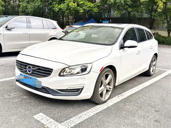 Volvo V60 2017