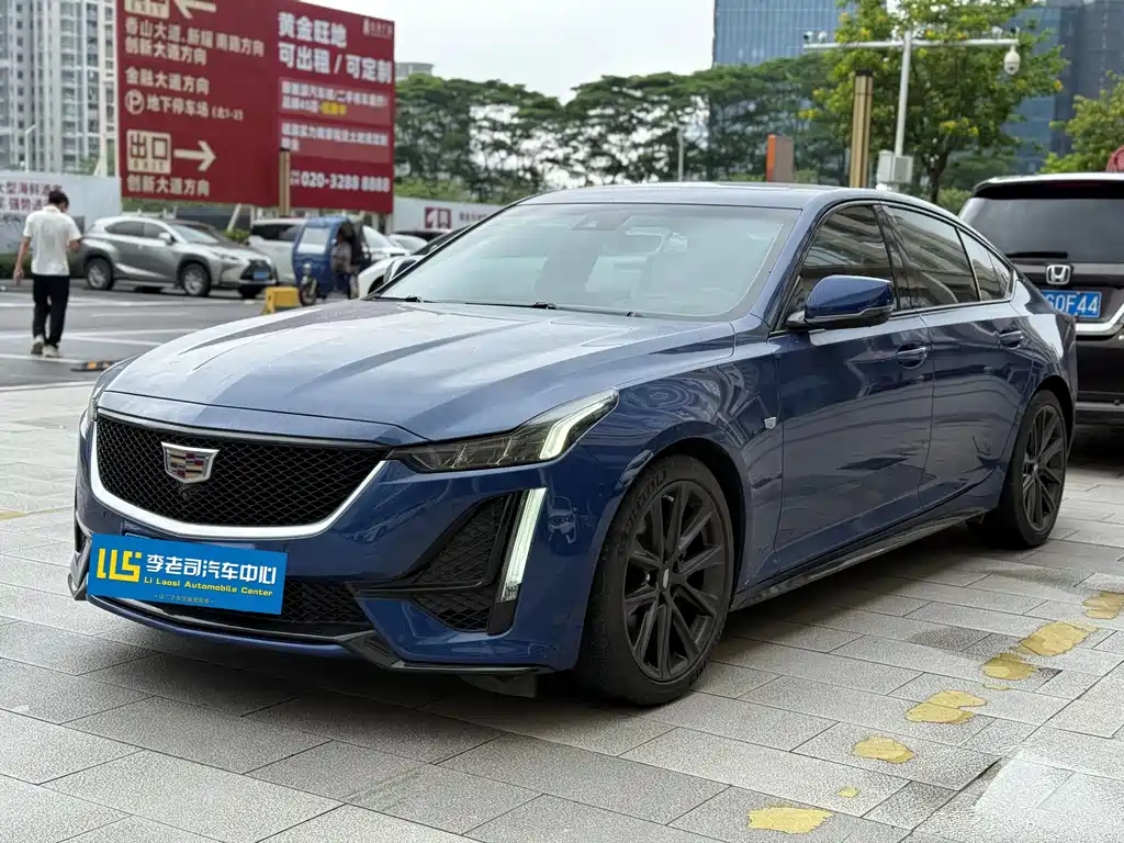 Cadillac CT5 2020 — фото 1