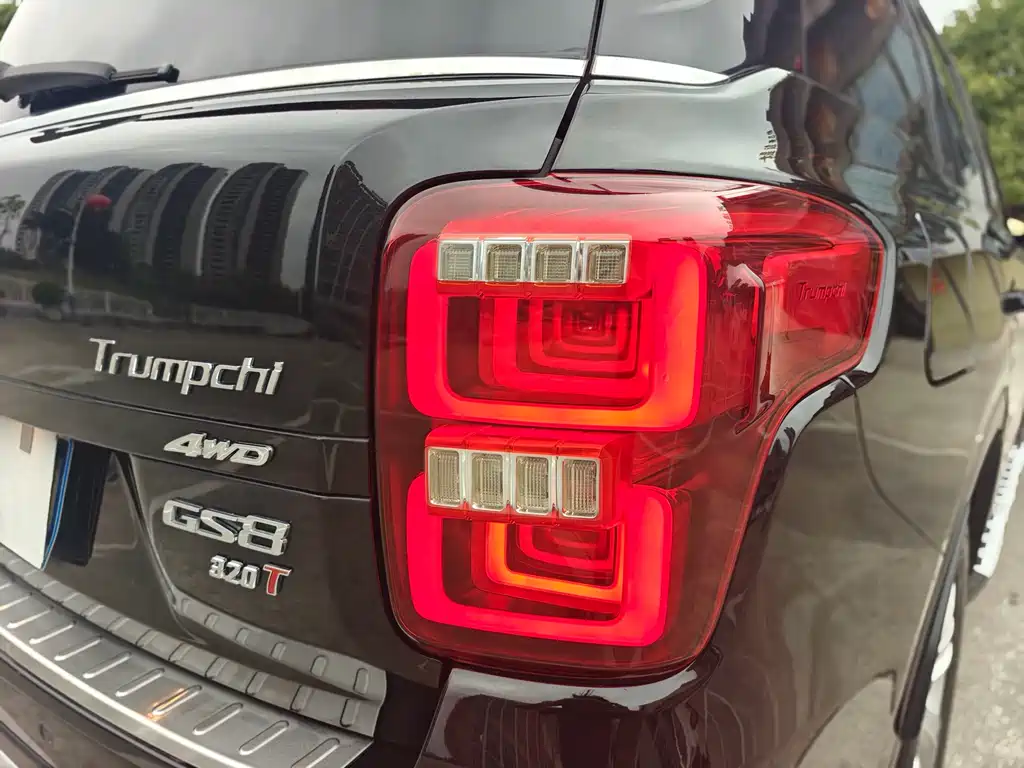 GAC Motor Trumpchi GS8 2018 — фото 22