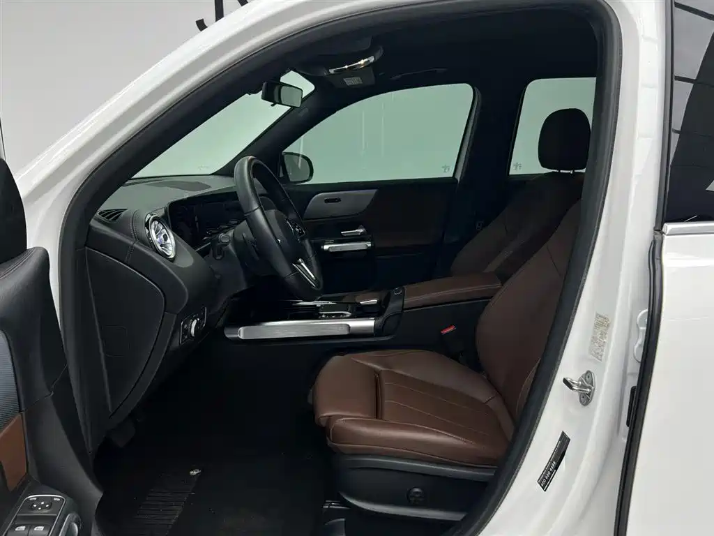 Mercedes-Benz GLB 2020 — фото 15