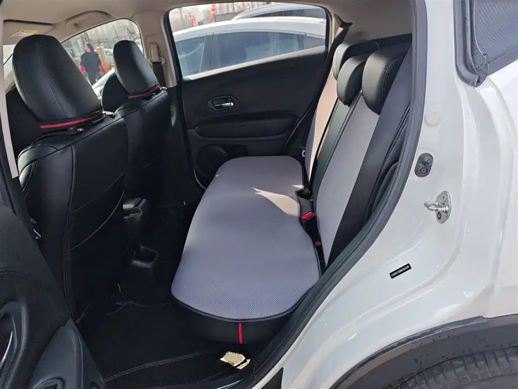 Honda Vezel 2018 — фото 13