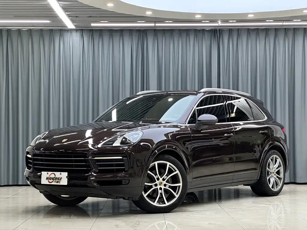 Porsche Cayenne 2021 — фото 2