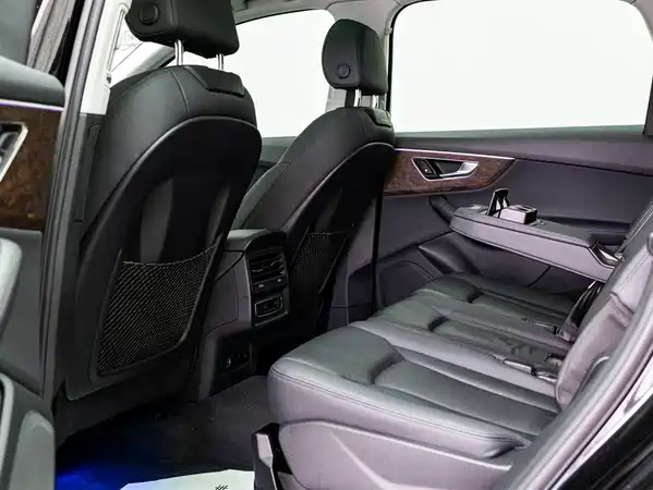 Audi Q7 2023