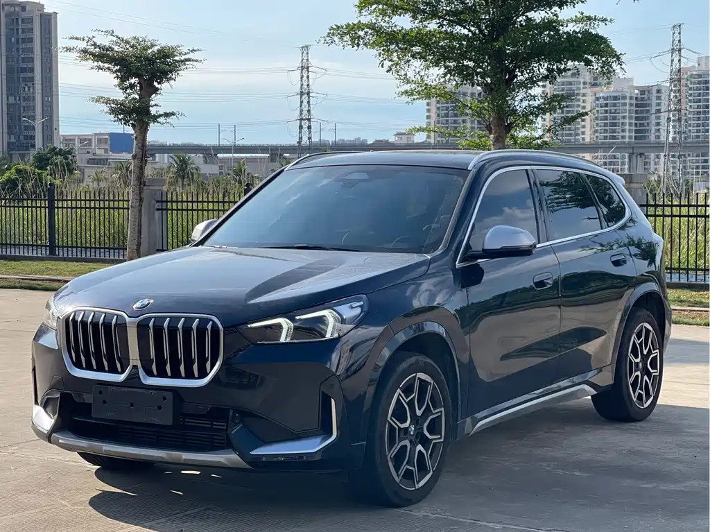 BMW X1 2024 — фото 1