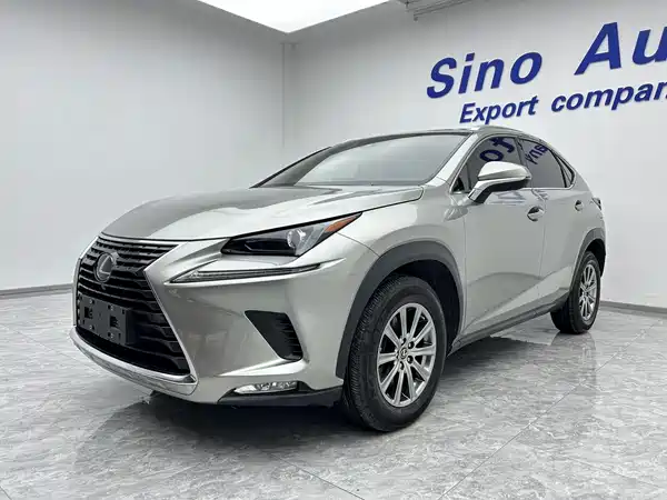 Lexus NX 2021