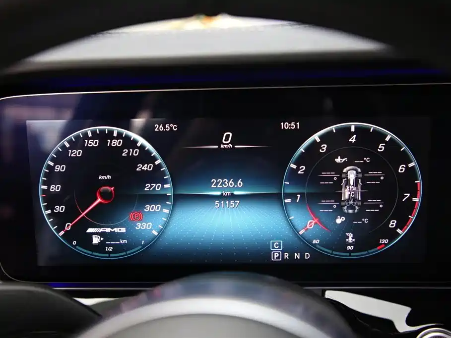 Mercedes-Benz AMG GT 2020 — фото 13