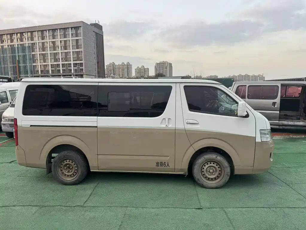 Foton Fengjing G7 2016 — фото 8