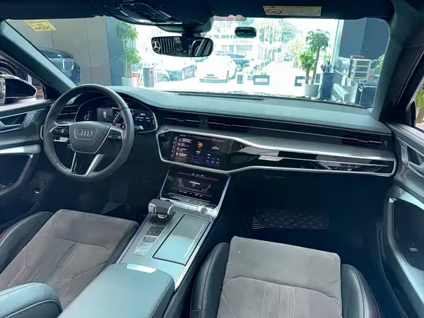Audi A6L 2024