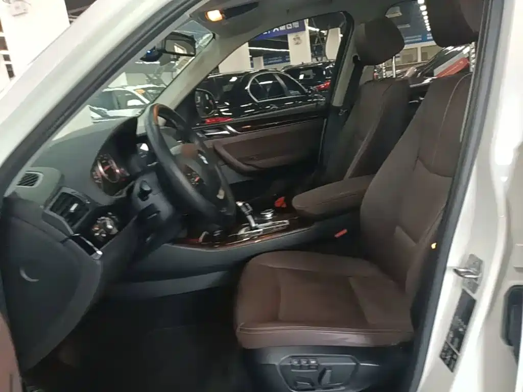 BMW X3 2015 — фото 15