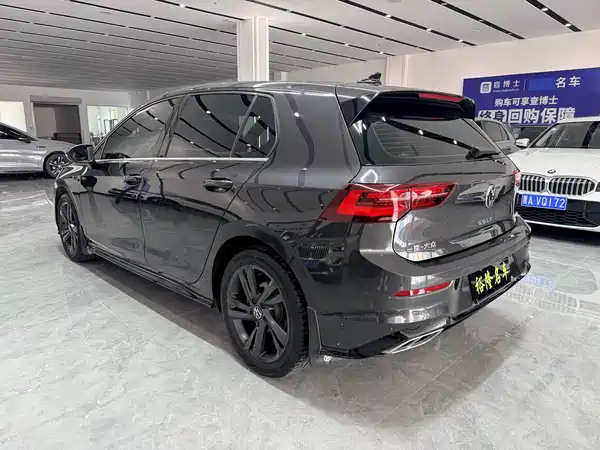 Volkswagen Golf 2022