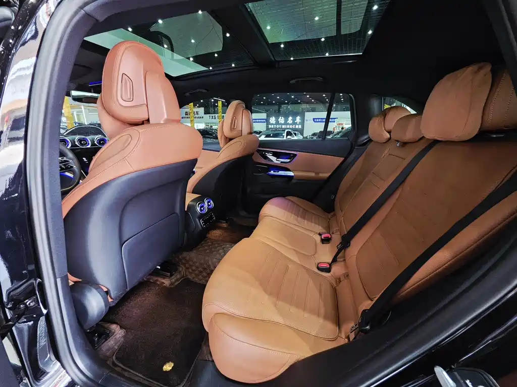 Mercedes-Benz GLC 2023 — фото 13