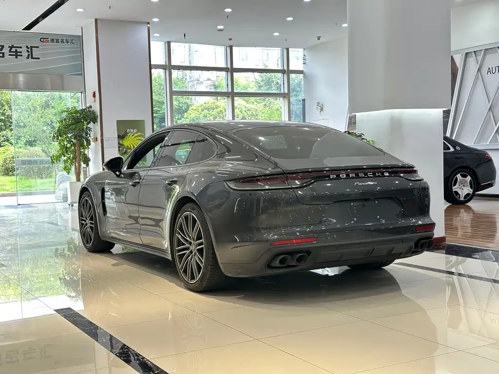 Porsche Panamera 2021 — фото 10