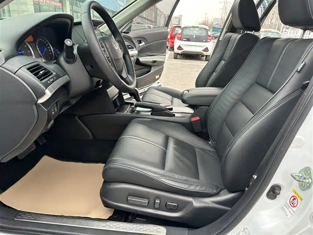 Honda Crosstour 2015 — фото 24